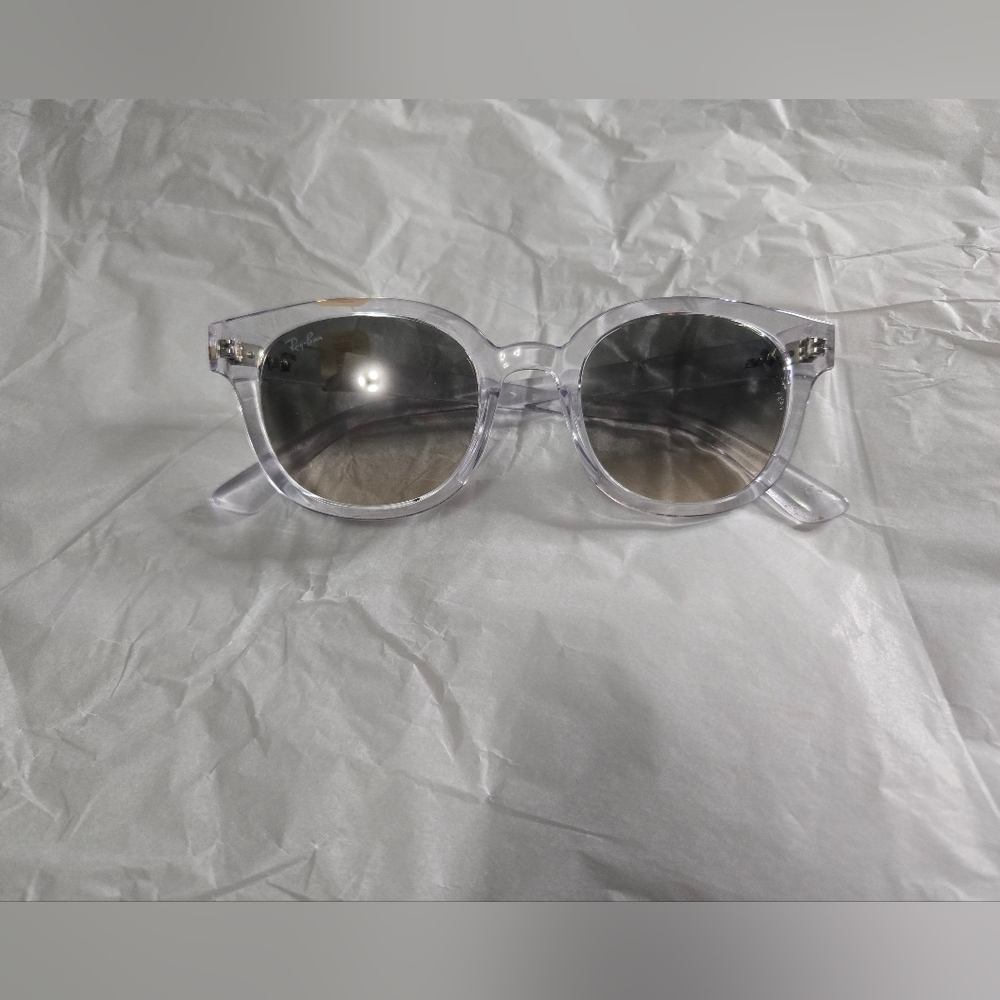 RayBan Sunglasses NWT